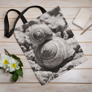 Lina vai kokvilnas auduma maisiņš «Gliemeži» | Kolekcija «Melnbalts»