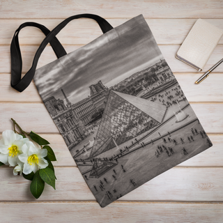 Lina vai kokvilnas auduma maisiņš «Luvra zem dramatiskām debesīm» | Kolekcija «Melnbalts»