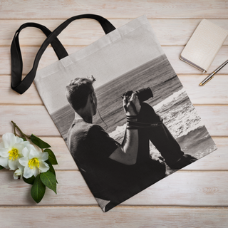 Lina vai kokvilnas auduma maisiņš «Fotogrāfs pie jūras» | Kolekcija «Melnbalts»