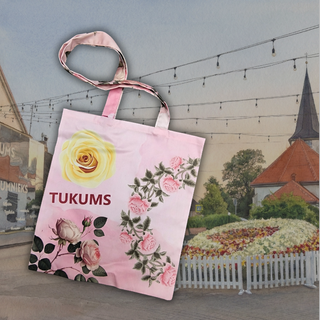 Tukuma Rožu svētku maisiņš – radīts no 50 metrus gara karoga | diz. 4